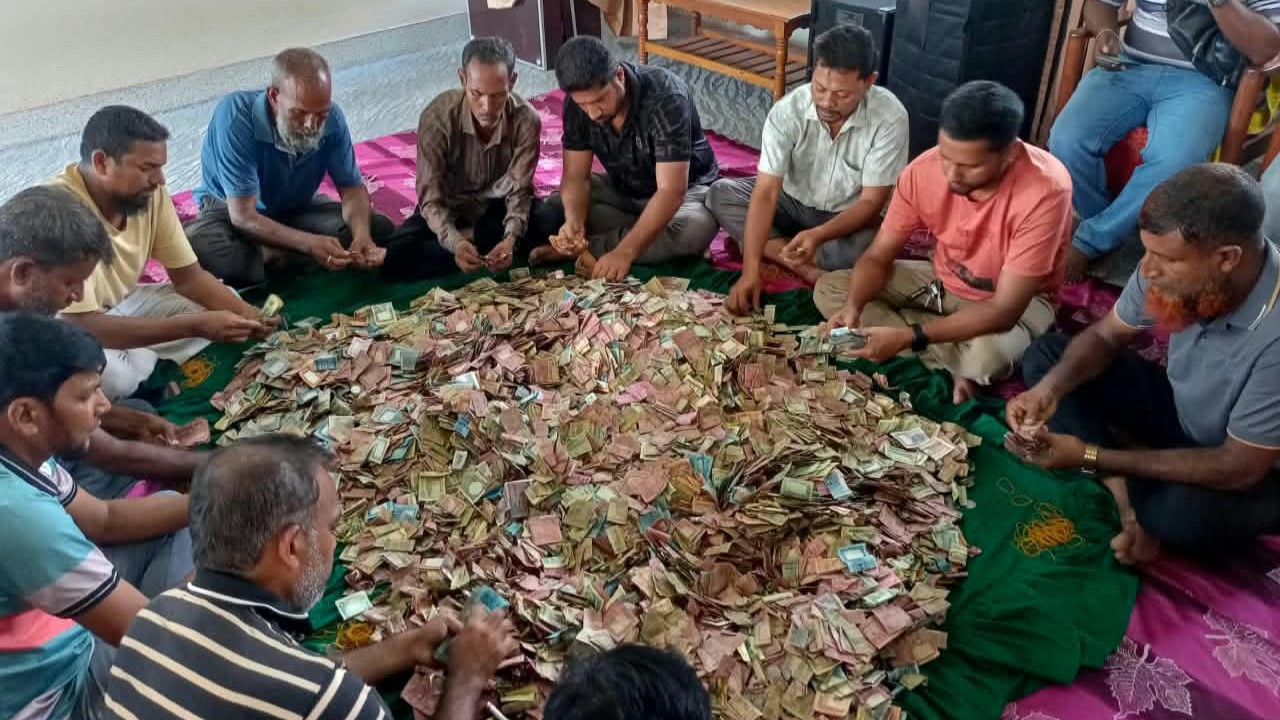 লালন আখড়াবাড়ির দানবাক্সে মিলল ৬ লাখ ৪৯ হাজার টাকা